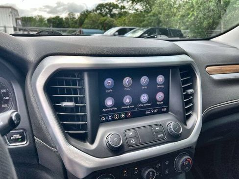 Used 2023 GMC Acadia SLE w/ Elevation Edition FWD image 13