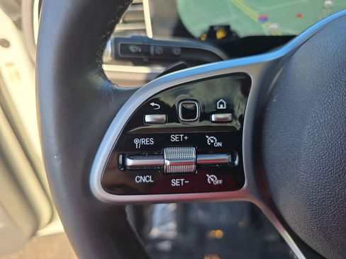 Used 2020 Mercedes-Benz GLE 350 4MATIC image 19