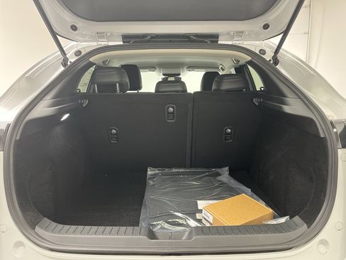 New 2025 MAZDA CX-30 AWD 2.5 S w/ Select Sport Pkg image 21