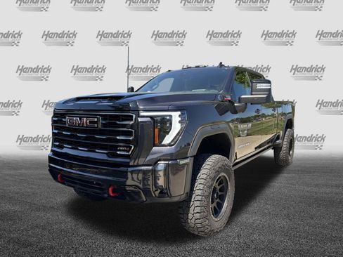 Used 2024 GMC Sierra 3500 AT4 w/ AT4 Premium Plus Package AWD/4WD image 5