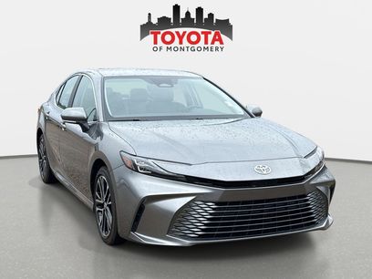 Used 2025 Toyota Camry XLE
