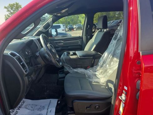 Used 2022 RAM 1500 Big Horn AWD/4WD image 10