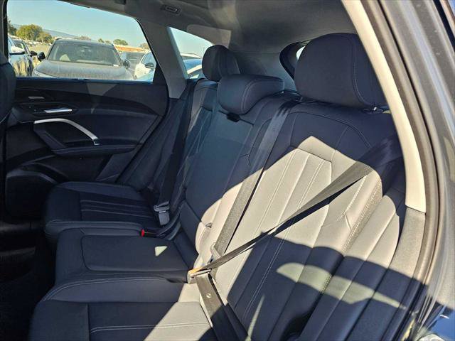 New 2026 Audi Q5 Premium Plus AWD/4WD image 17