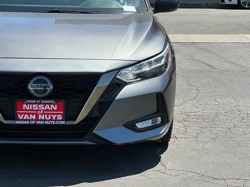 Used 2020 Nissan Sentra SR w/ Electronics Package FWD image 13