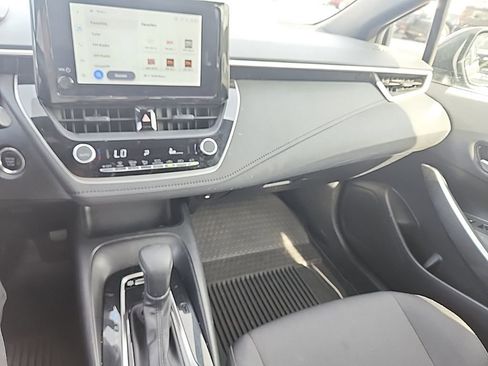 Used 2024 Toyota Corolla SE image 13