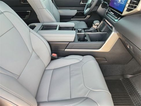 New 2026 Toyota Tundra Limited image 10