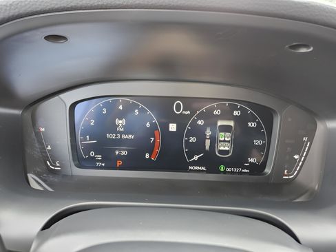 Used 2025 Acura ADX FWD image 33