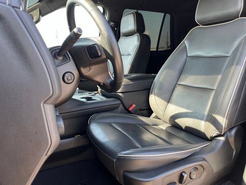 Certified 2023 Chevrolet Tahoe Premier RWD image 8