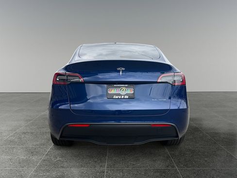 Used 2021 Tesla Model Y Long Range AWD/4WD image 5