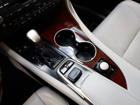 Used 2017 Lexus RX 350 F Sport image 43