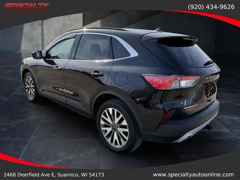 Used 2020 Ford Escape Titanium image 7