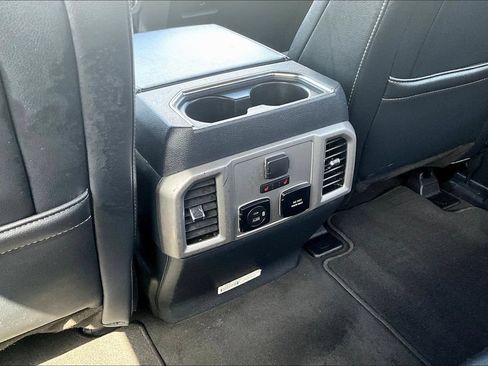 Used 2022 Ford F250 Lariat w/ Tremor Off-Road Package AWD/4WD image 24