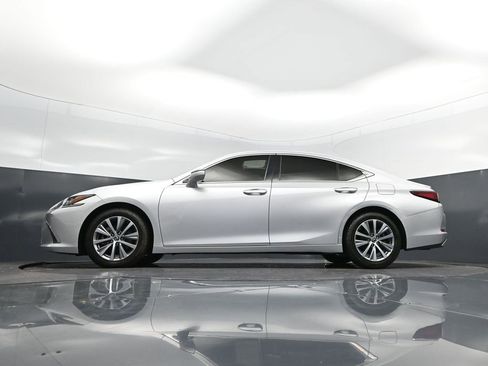 Used 2021 Lexus ES 350 w/ Premium Package image 39
