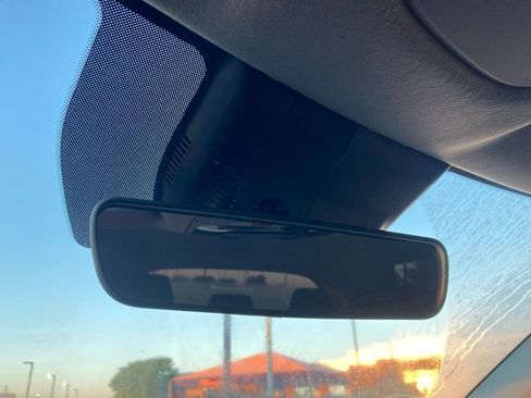 Used 2025 Kia Seltos S image 24