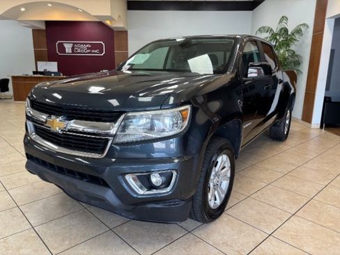 Used 2019 Chevrolet Colorado LT w/ LT Convenience Package AWD/4WD image 3