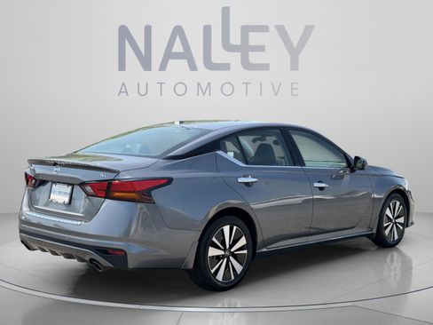 Used 2022 Nissan Altima 2.5 SL FWD image 5