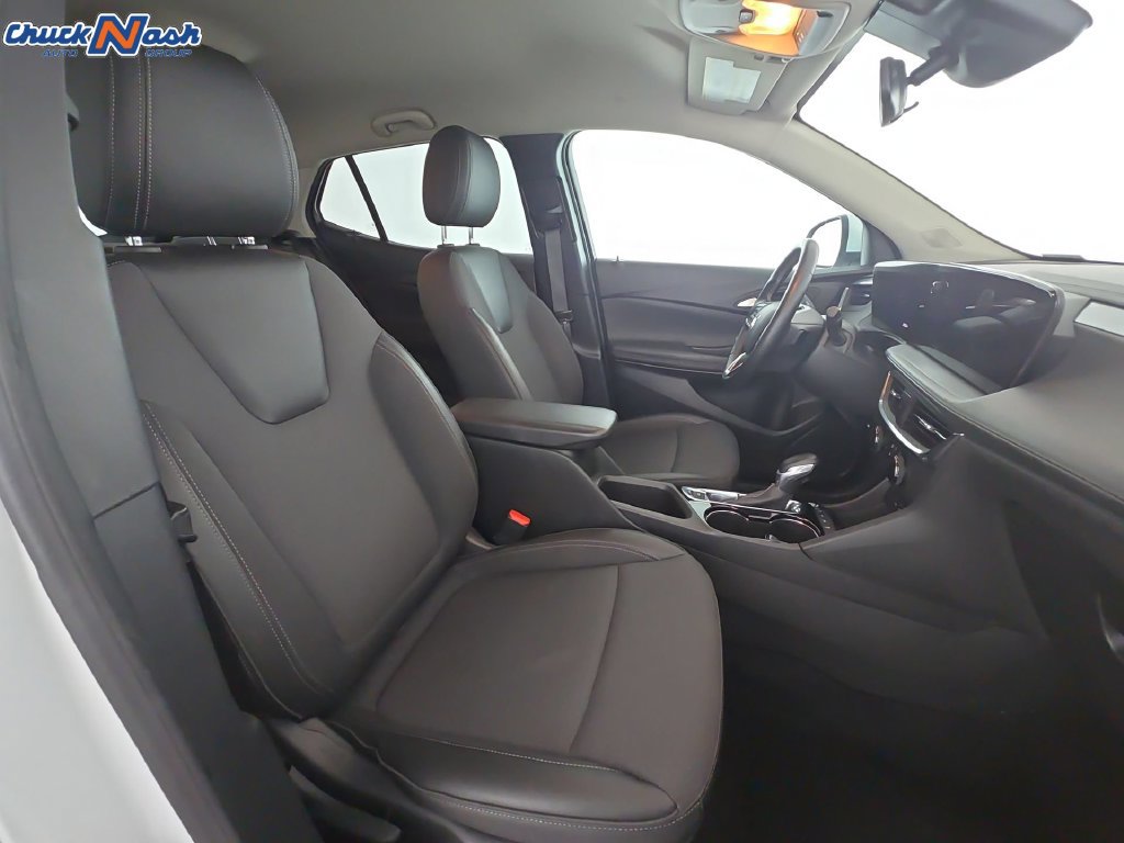 Used 2025 Buick Encore GX Preferred AWD/4WD image 31