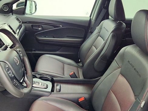 Used 2023 Honda Ridgeline Black Edition image 19