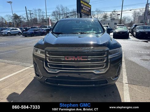 Used 2023 GMC Acadia AT4 w/ Technology Package image 2
