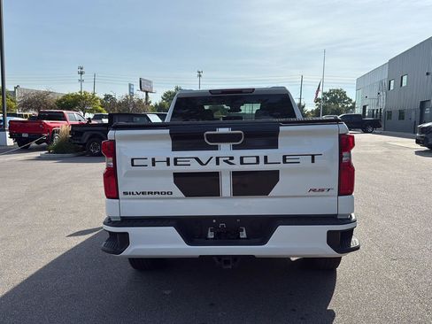 Used 2023 Chevrolet Silverado 1500 RST w/ Protection Package AWD/4WD image 4