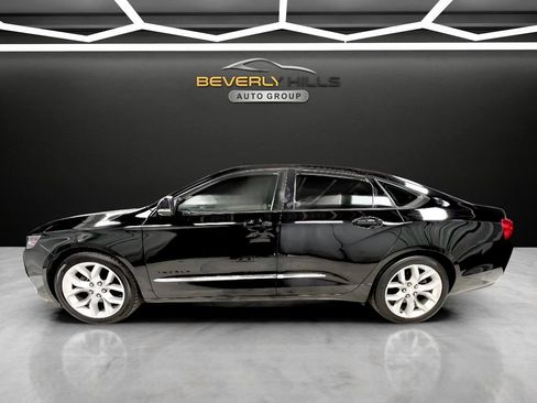 Used 2016 Chevrolet Impala LTZ w/ Enhanced Convenience Package FWD image 2