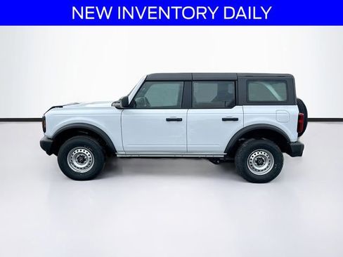 New 2025 Ford Bronco 4-Door AWD/4WD image 5