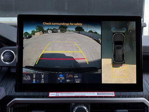 New 2026 Toyota 4Runner 4WD image 37