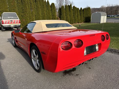 Used 2003 Chevrolet Corvette Convertible w/ Preferred Equipment Group1 image 6