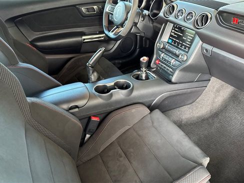 Used 2016 Ford Mustang Shelby GT350R w/ GT350R Equipment Group 920A image 16