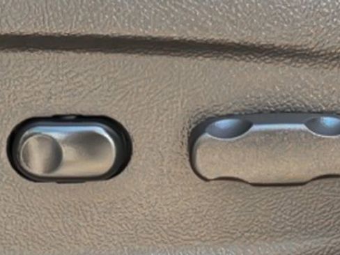 Used 2021 Buick Encore Preferred w/ Safety Package AWD/4WD image 24