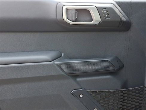 New 2025 Ford Bronco Outer Banks image 8