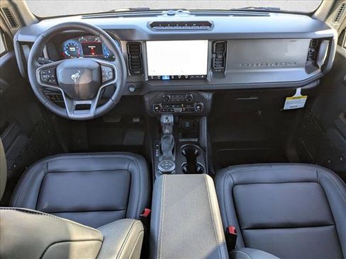 New 2025 Ford Bronco Badlands image 15