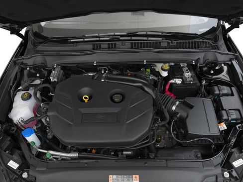 Used 2018 Ford Fusion Titanium AWD/4WD image 12