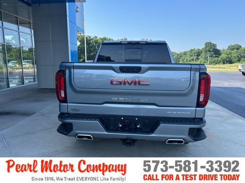 Certified 2024 GMC Sierra 1500 Denali AWD/4WD image 5