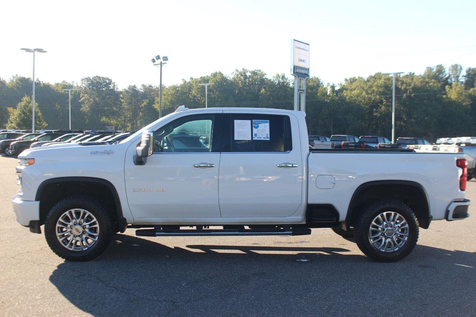 Used 2021 Chevrolet Silverado 2500 High Country AWD/4WD image 4