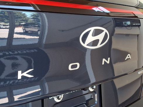 Certified 2026 Hyundai Kona SE AWD/4WD image 30
