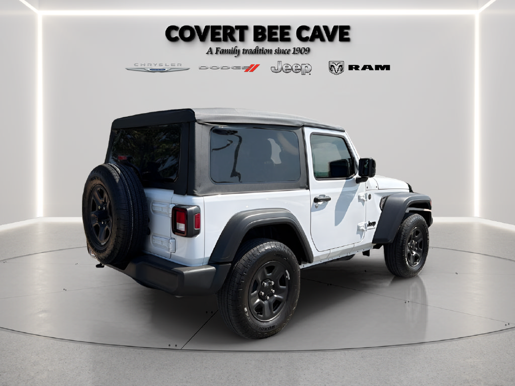 Used 2025 Jeep Wrangler Sport AWD/4WD image 10
