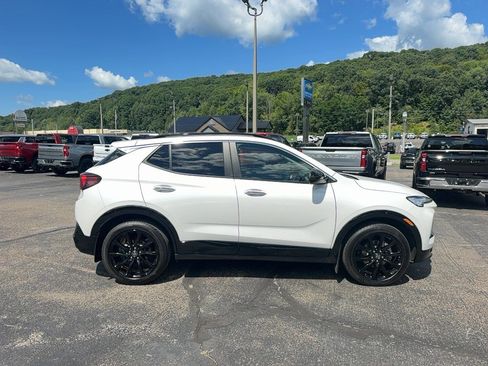 Used 2024 Buick Encore GX Sport Touring w/ Experience Buick Package AWD/4WD image 3