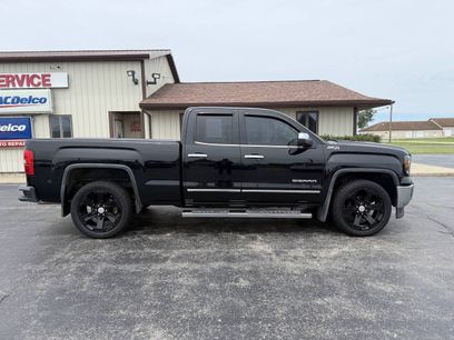 Used 2015 GMC Sierra 1500 SLT w/ SLT Preferred Package