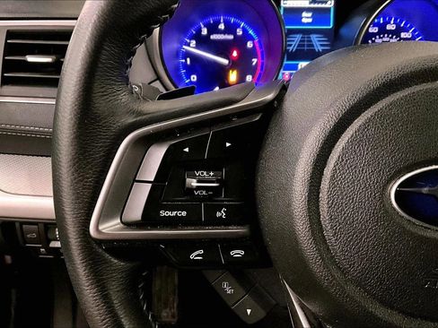 Used 2019 Subaru Outback 2.5i Premium image 17