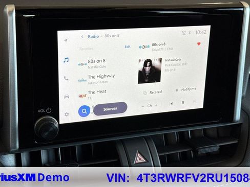 Used 2024 Toyota RAV4 XLE AWD/4WD image 35