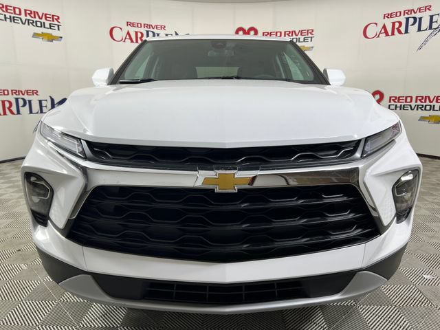 New 2026 Chevrolet Blazer LT FWD image 2