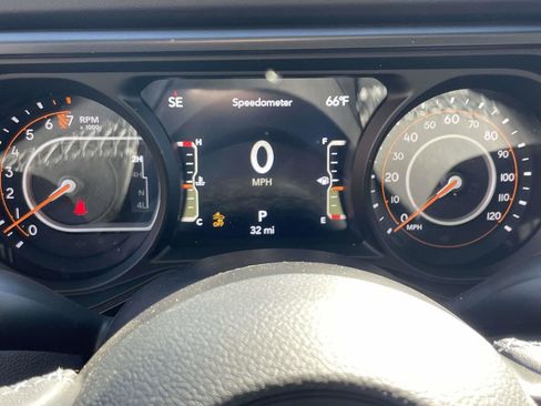 New 2026 Jeep Gladiator Rubicon AWD/4WD image 13