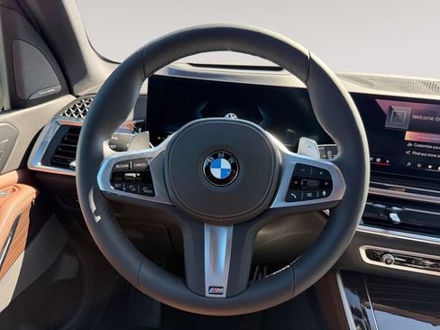 New 2026 BMW X5 xDrive40i w/ M Sport Package AWD/4WD image 12