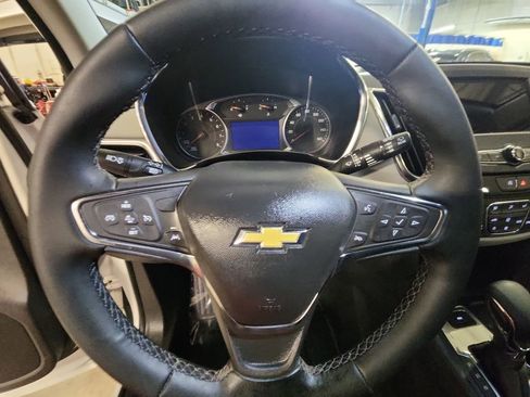 Certified 2024 Chevrolet Equinox LT w/ LPO, Floor Liner Package image 15