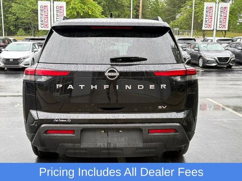 Used 2024 Nissan Pathfinder SV FWD image 6