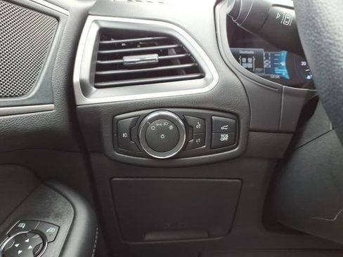 Used 2024 Ford Edge SEL w/ Convenience Package AWD/4WD image 14