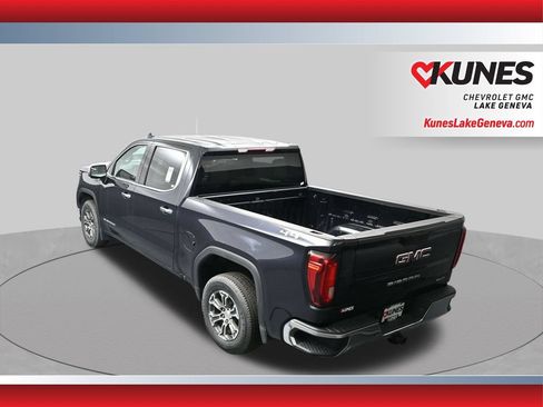 Used 2024 GMC Sierra 1500 SLT AWD/4WD image 17