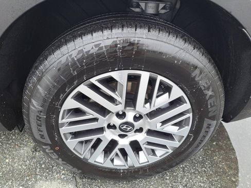 Used 2026 Hyundai Palisade SEL FWD image 25