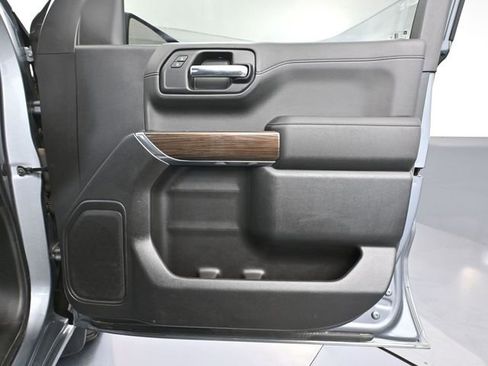 Used 2019 Chevrolet Silverado 1500 LT image 42